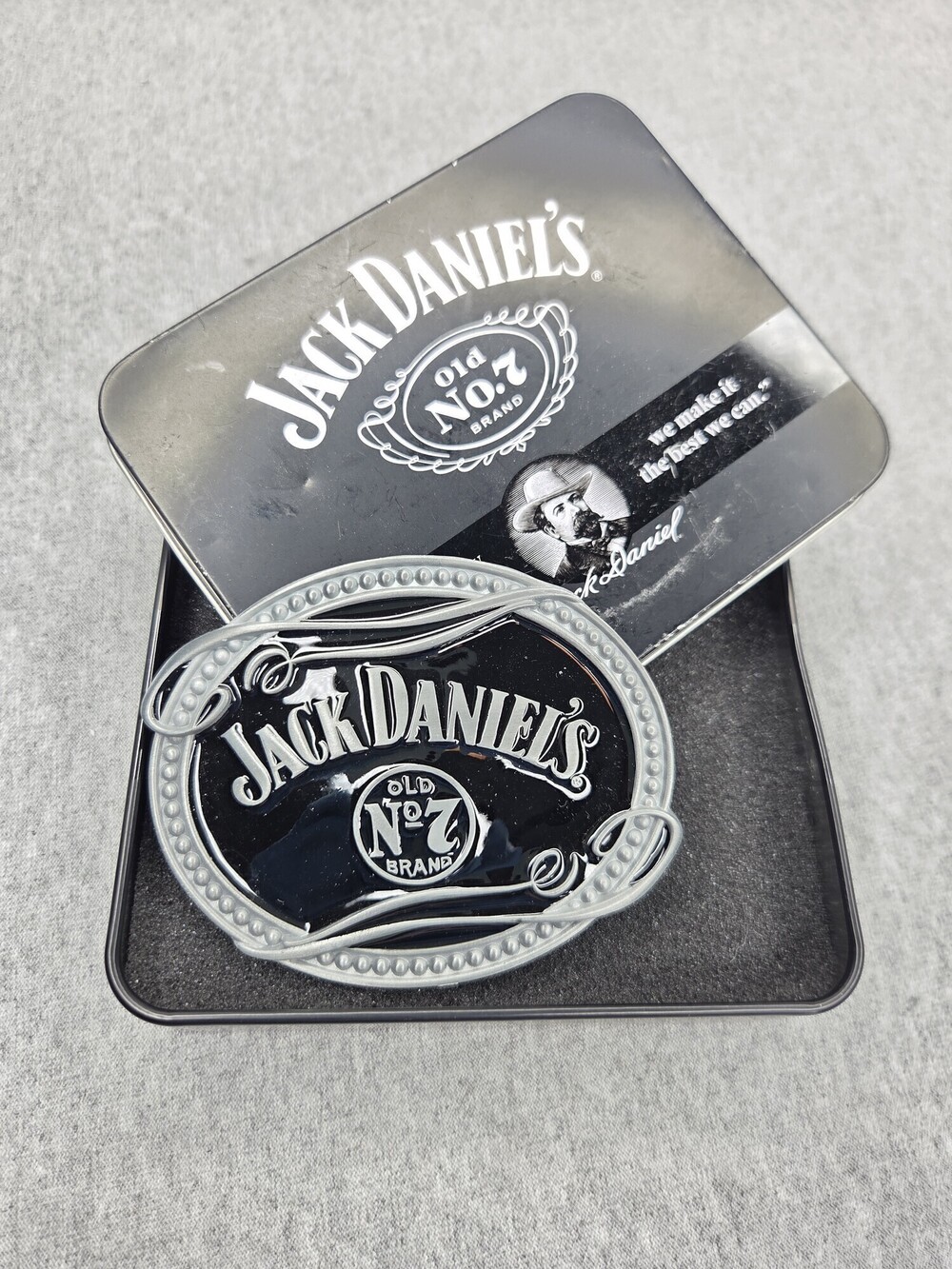 Jack Daniels Old No 7 Belt Buckle in Collectors Tin New Never Worn